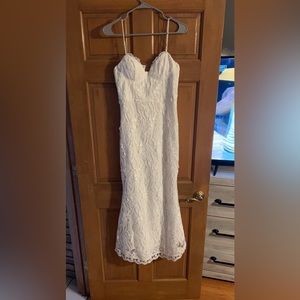 Hello Molly Midi Dress